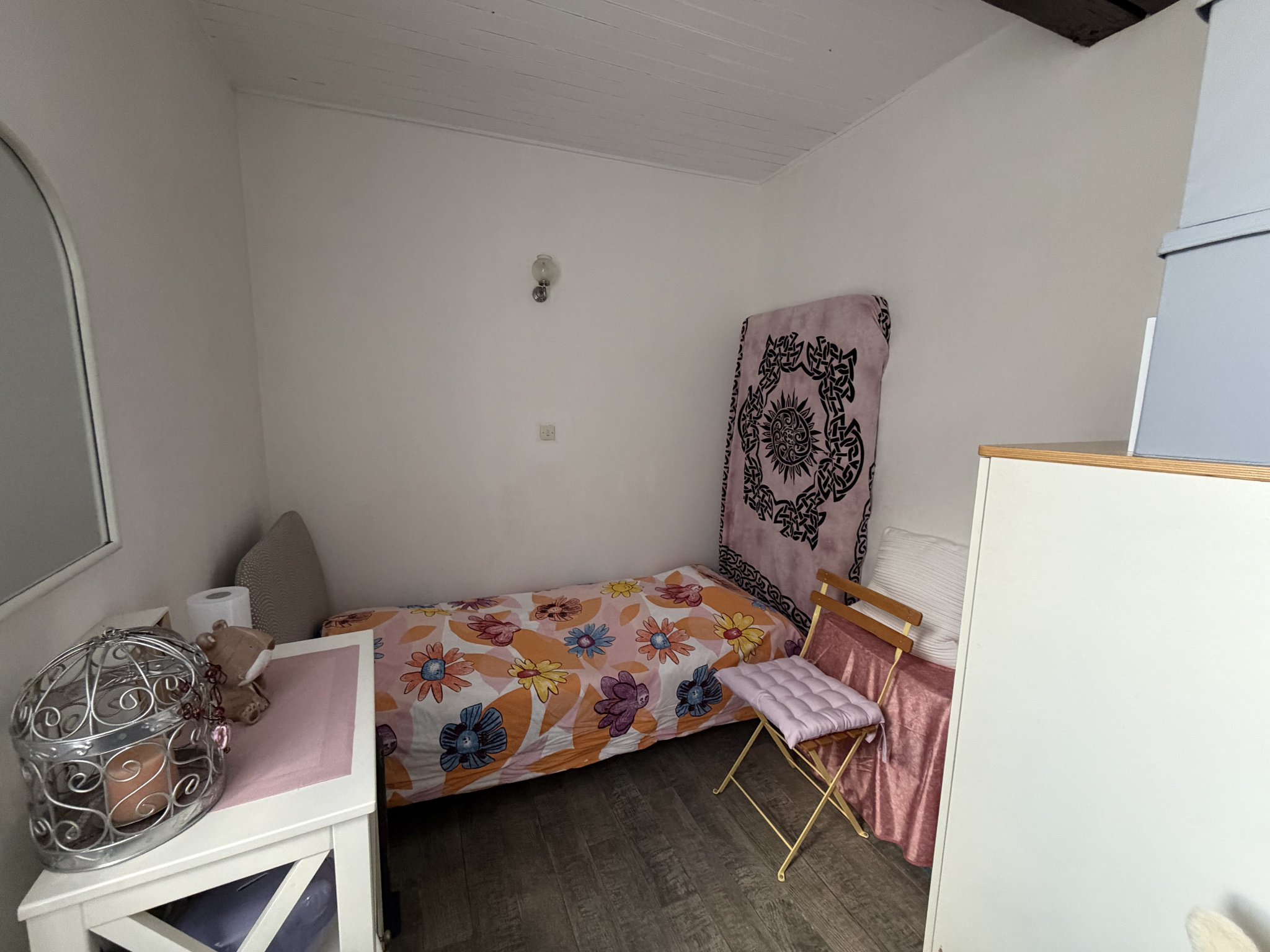 04852703.jpg