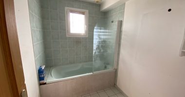 2340eb37.jpg